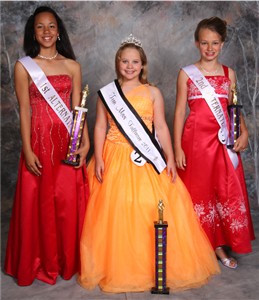6th grade Teen Miss Tallassee (left to right): Tia M. Ellis, 1st alt., Suzy Lucille Gray, photogenic and Winner, Megan Elizabeth Walters, 2nd alt.