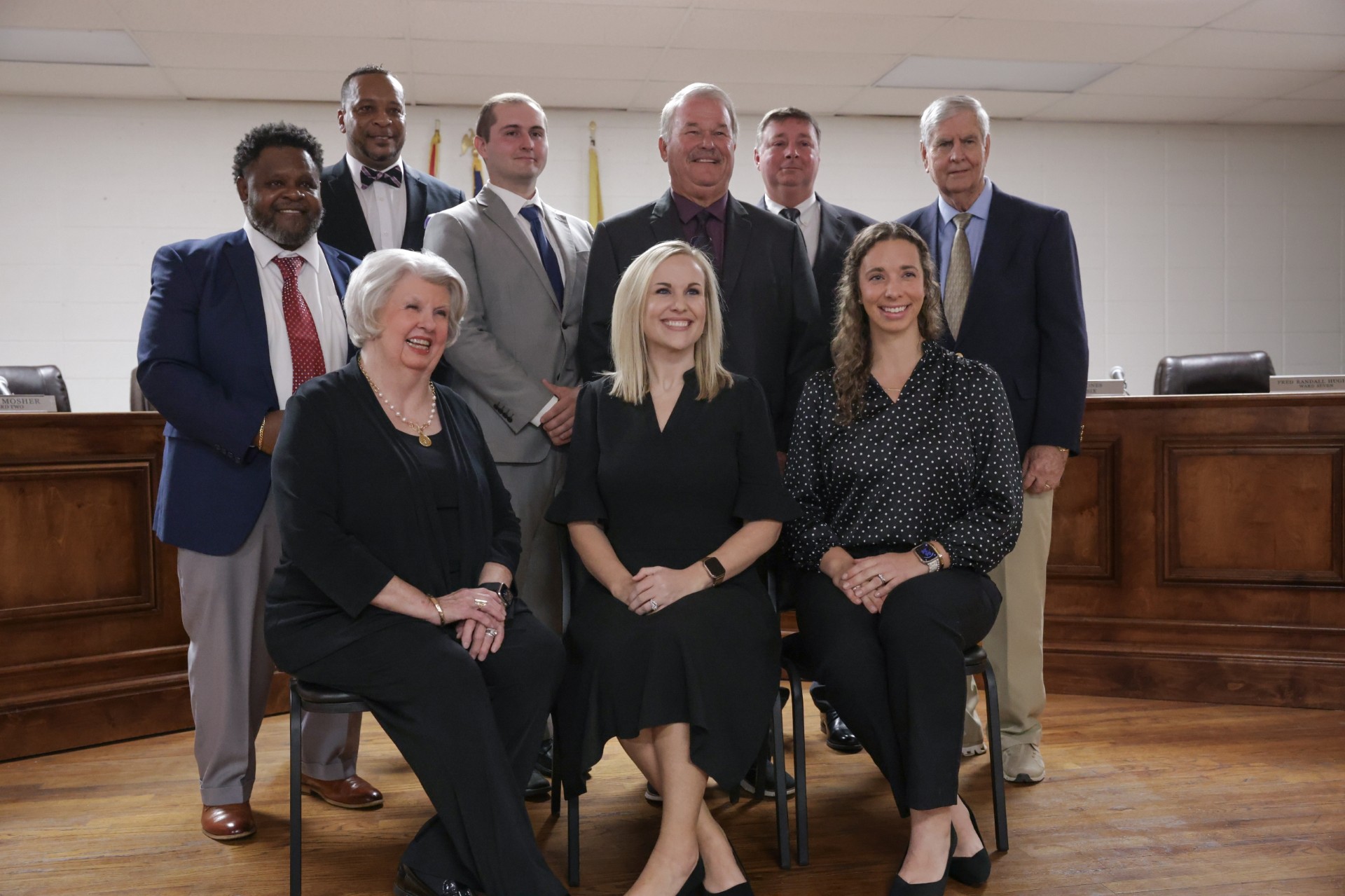 City Looks at Full-Time Mayor Status